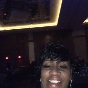 Meet your Posher, Dornetta